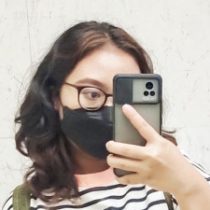 Gambar riwayat Vania Yuniasih