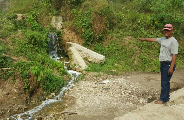 Buangan air dari PT Chandra Asri