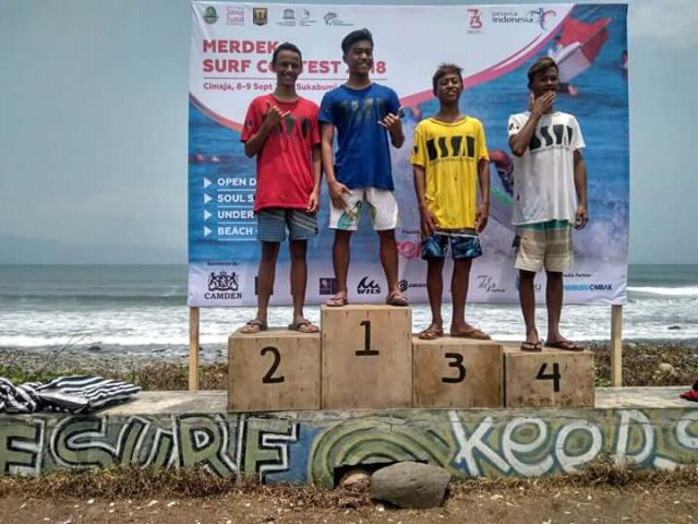 Juara surfing
