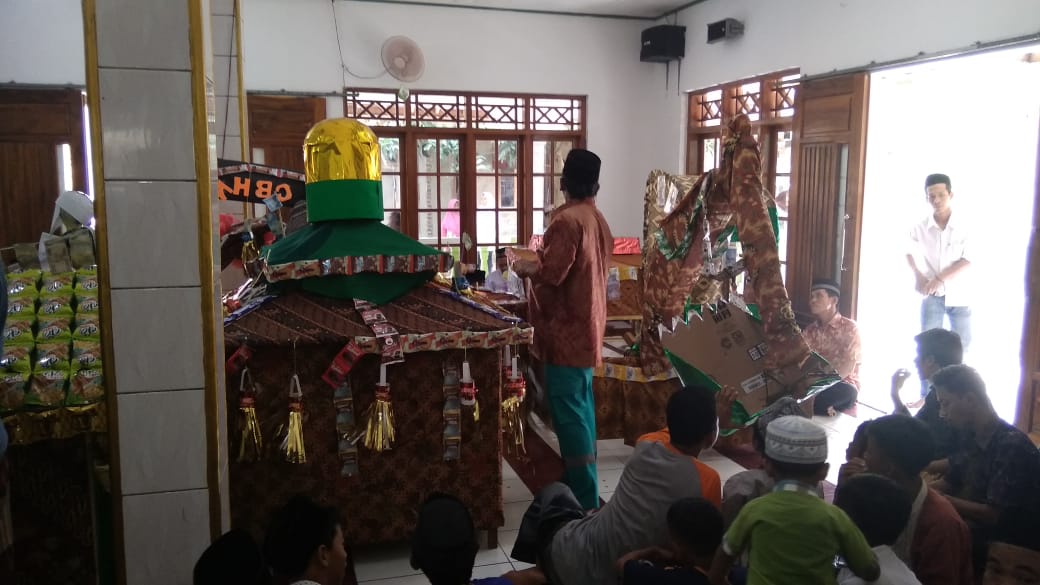 Meriahnya Acara Maulid Nabi Muhammad SAW di Lingkungan 