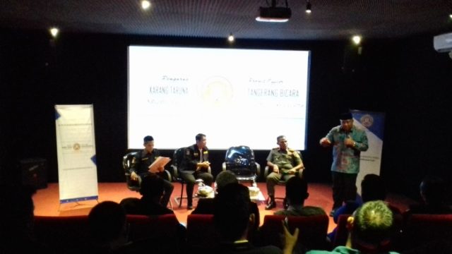 Diskusi