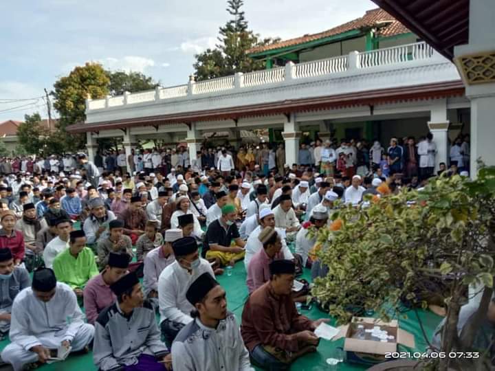 Abah Uci Meninggal : 31rqajoaeejwzm : Amanat gusdur untuk semua muslim indonesia, karena hukum syareat kalindih ku hukum demokrasi.