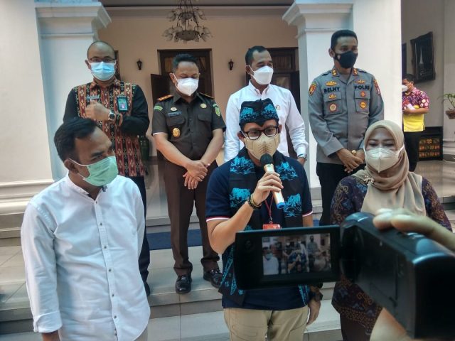 Sandiaga Uno