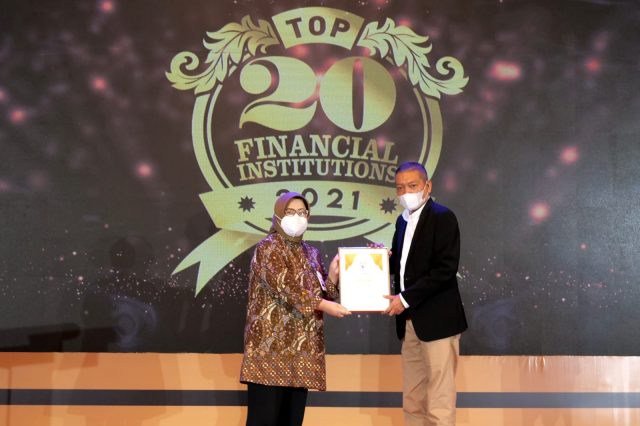 Kinerja positif PT Bank Pembangunan Daerah Jawa Barat dan Banten Tbk (bank bjb) kembali meraih apresiasi. Di penghujung 2021, bank bjb berhasil mendapat predikat Top 20 Financial Institution 2021 dari The Finance.