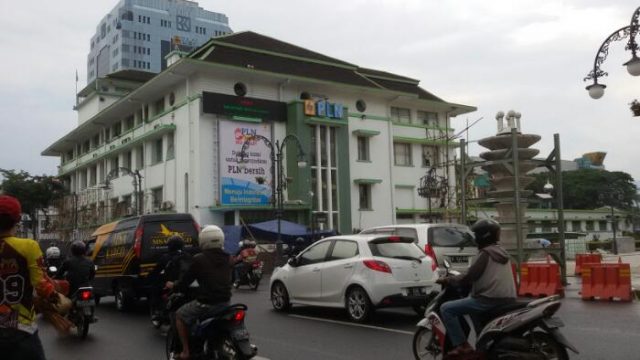 wpid-gedung-pln-asia-afrika.jpg1