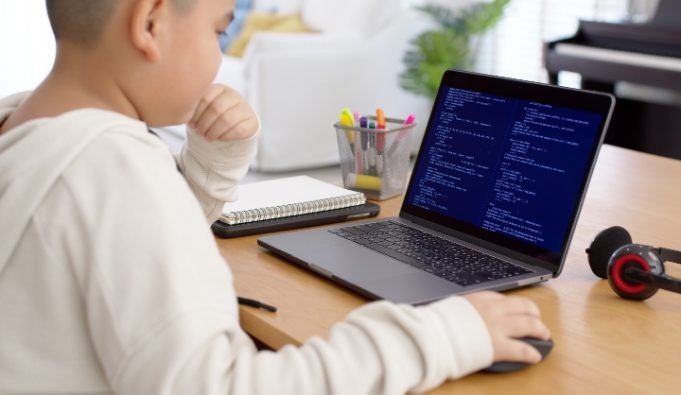 Ini 5 Manfaat Belajar Coding untuk Anak Sejak Kecil | BantenNews.co.id ...