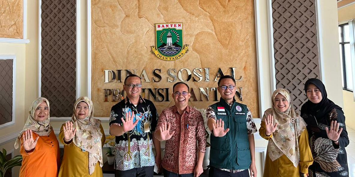 Komnas Anak Provinsi Banten dan Dinas Sosial Provinsi Banten berkolaborasi melakukan pembinaan untuk remaja yang terlibat aksi kekerasan.