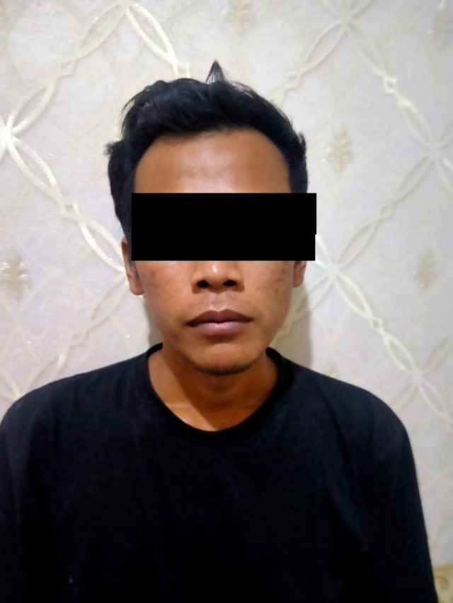 Tersangka MM (29) warga Desa Sukamanah, Kecamatan Rangkasbitung.