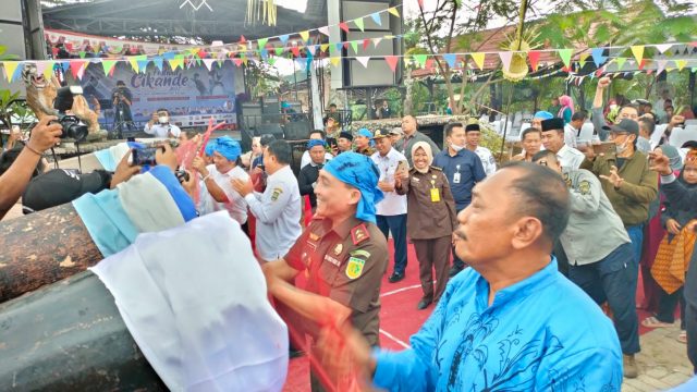 Festival Cikande 2022, Seni dan UMKM di Banten yang digelar di Gerai Hirau, Desa Parigi, Kecamatan Cikande, Kabupaten Serang, Rabu (21/12/22).