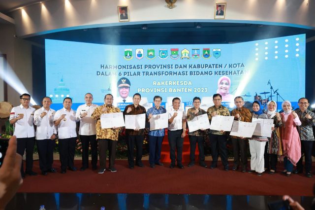 Rapat Kerja Kesehatan Daerah (Rakerkesda) Tingkat Provinsi Banten Tahun 2023 serta Penandatanganan Memorandum of Understanding (MoU) dengan Tujuh (7) Rumah Sakit Pengampu, di Harison Grand Serpong, Kota Tangerang, Rabu (8/3/2023).