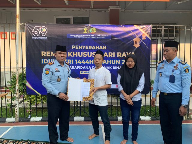 Sebanyak 110 Warga Binaan Pemasyarakatan (WBP) di Lapas Kelas III Rangkasbitung Kanwil Kemenkumham Banten mendapatkan remisi hari Raya Idul Fitri 1444 hijriah.
