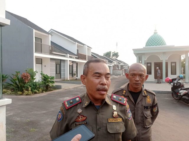Proyek Klaster Alam Serua 2 di Kampung Cilalung, Jombang, Ciputat, Tangerang Selatan (Tangsel), belum memilik Persetujuan Bangunan Gedung (PBG).