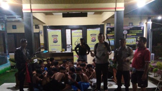 Polsek Pandeglang mengamankan 24 pelajar yang diduga akan melakukan aksi tawuran. (Foto: Dok. Humas Polres Pandeglang)