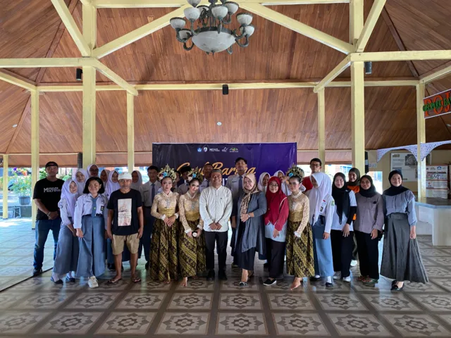 gaul bareng komunitas